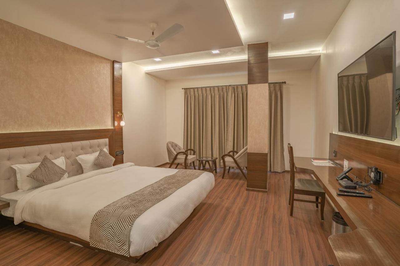 Hotel Stay Casa Bhopal Esterno foto